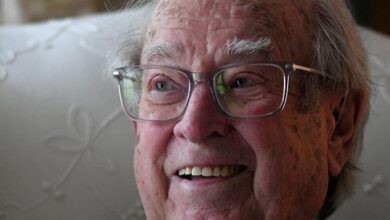 World War II veteran asking for 100 cards for 100th birthday