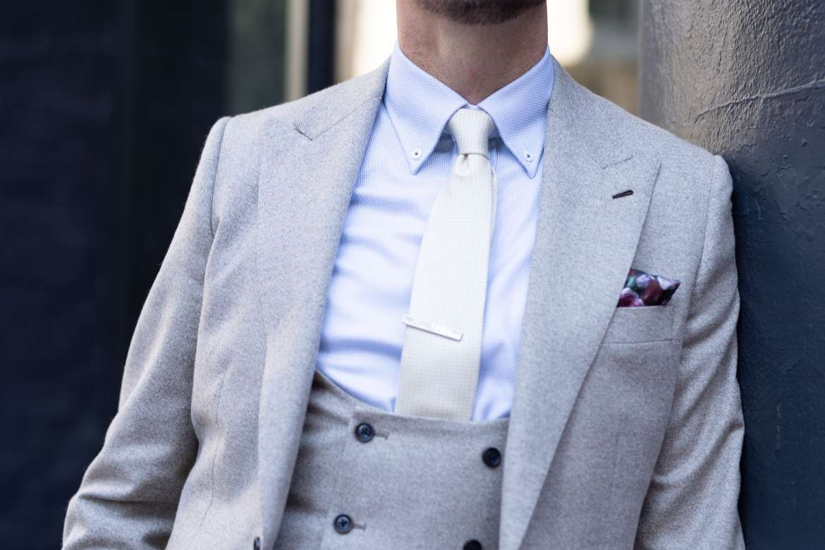 How to Accessorize Your Suit for a Polished Look